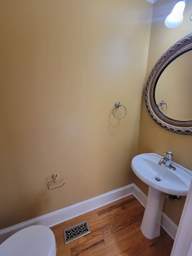 Building Photo - Hardy Pointe - Columbia County