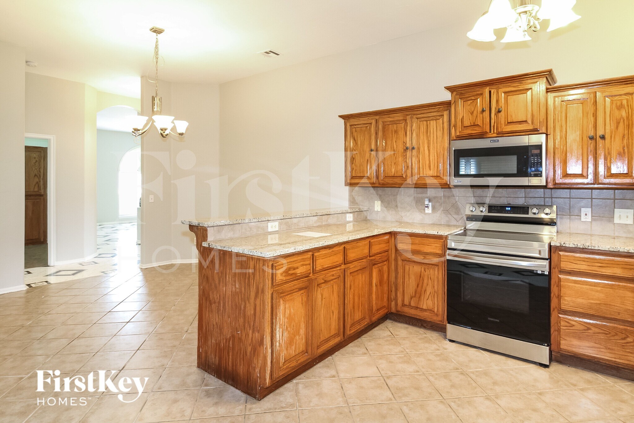 Building Photo - 9400 S Country Club Dr