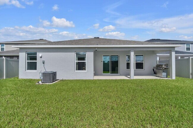 Building Photo - Modern 4-Bedroom Home– Built in 2023 | $2,450/month