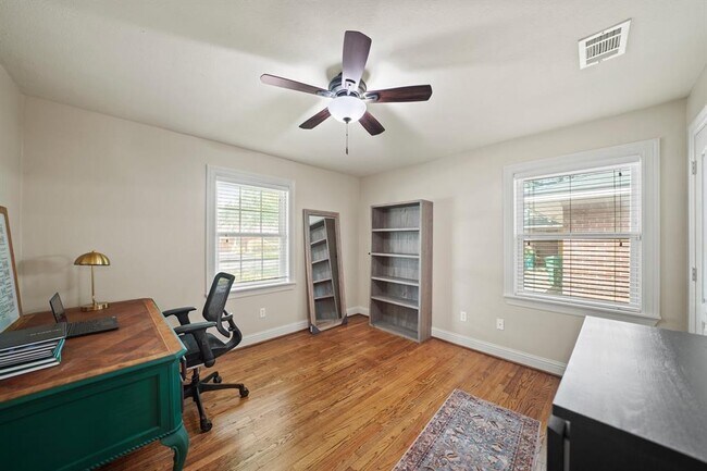 Building Photo - 5427 Stillbrooke Dr
