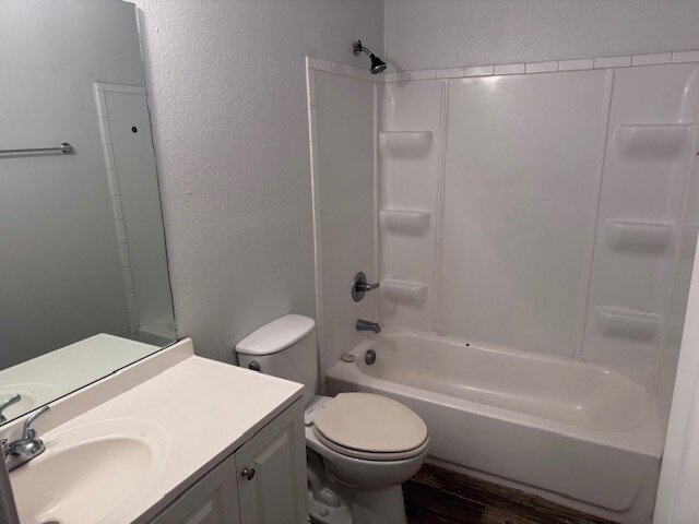 Building Photo - 2905 Clarksville St