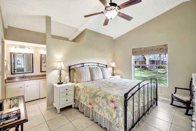 Building Photo - Furnished 2-Bedroom Home in Gulf Harbour Y...