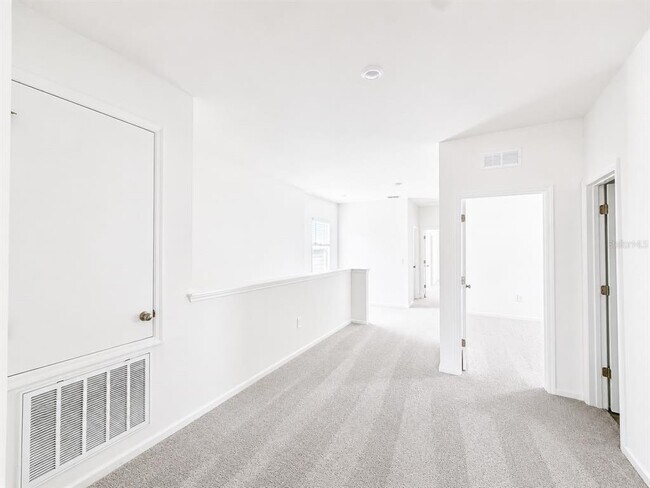 Building Photo - 5115 Loyalty Dr