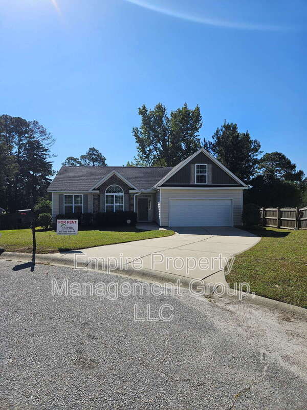 Building Photo - 13 Trillium Ct