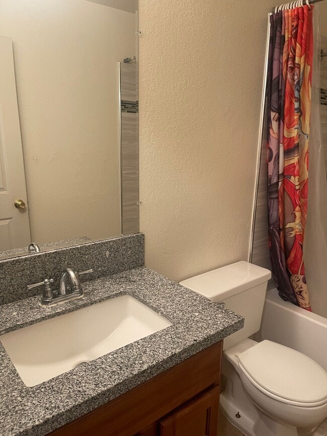 Building Photo - 8744 Fox Creek Dr