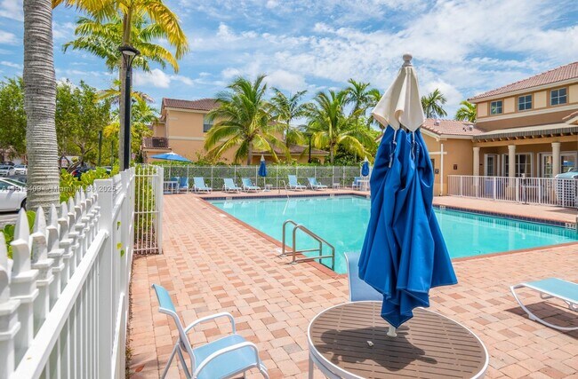 Building Photo - 12435 SW 125th St