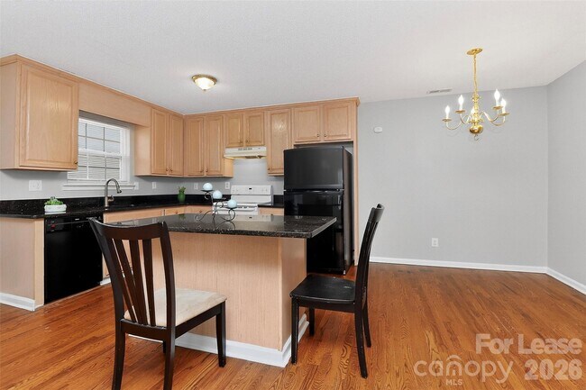 Building Photo - 6238 King George Dr