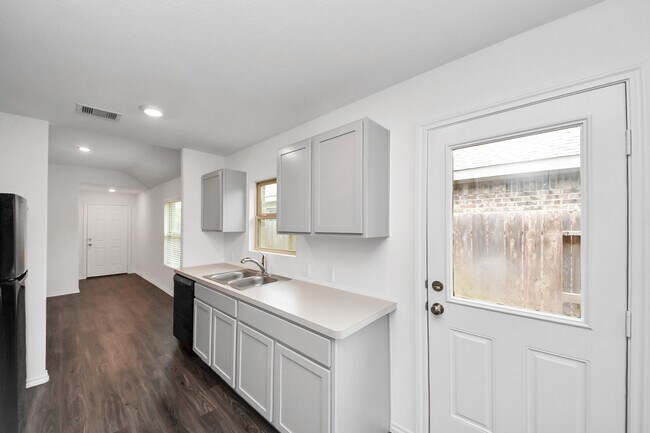 Building Photo - 32615 Orchard Haze Dr