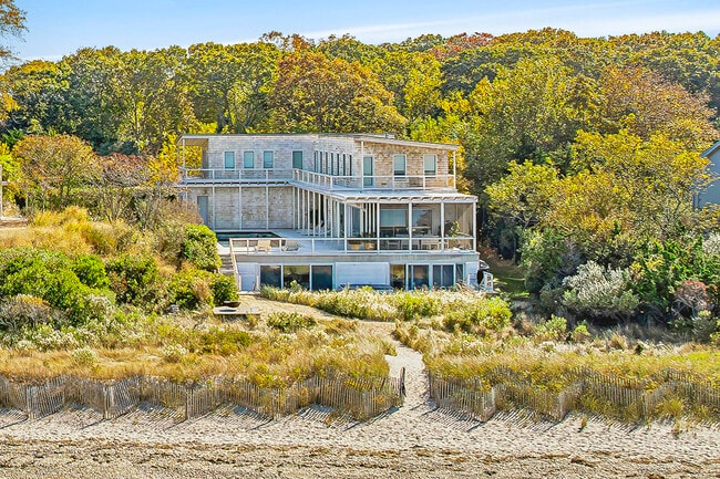 Building Photo - 36 Bay Inlet Rd