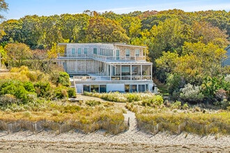 Building Photo - 36 Bay Inlet Rd