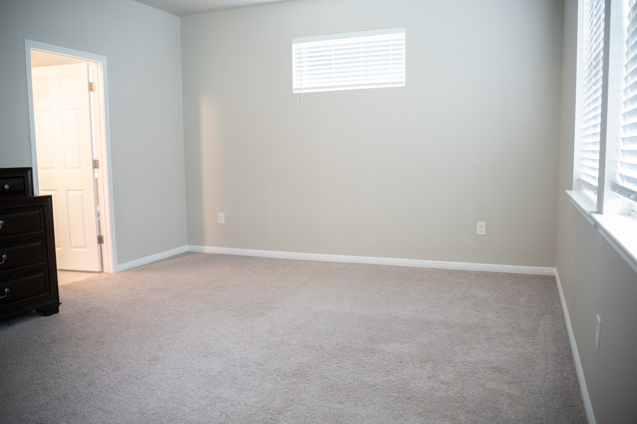 Building Photo - 532 Arrowhead Vine St