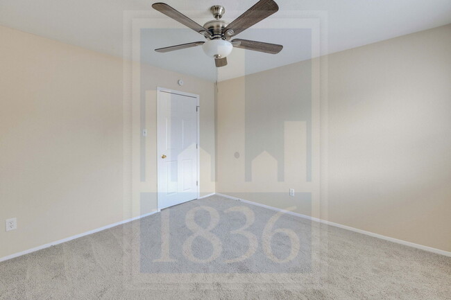 Building Photo - 2905 W Slaughter Ln