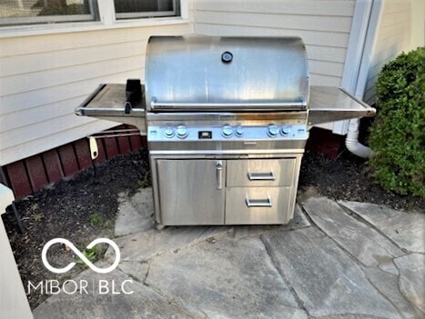 Building Photo - 131 1st Ave NW