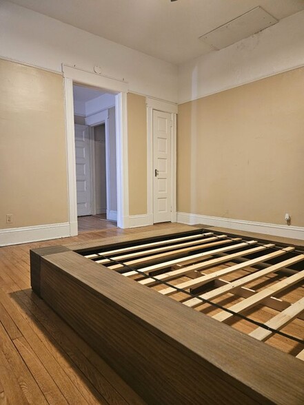 Building Photo - 2770 Academy St