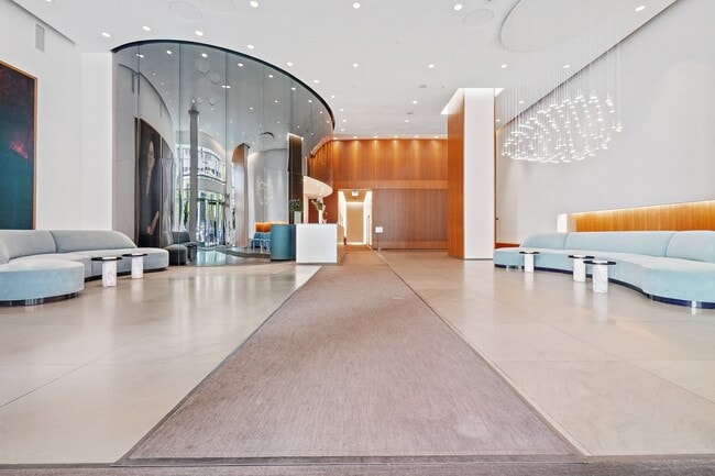 Building Photo - 77 HUDSON St