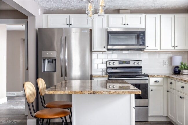 Building Photo - 4226 Broadview Rd