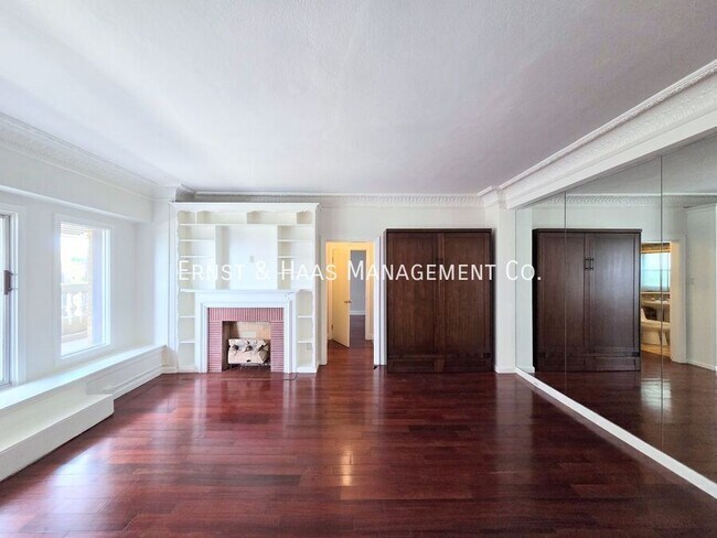 Building Photo - 1030 E Ocean Blvd