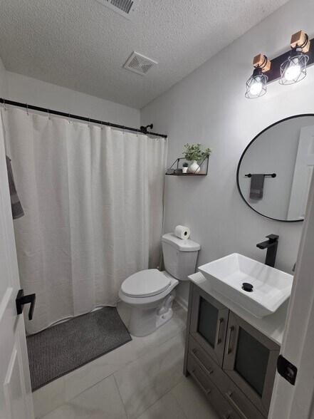 Building Photo - 1222 Paiute Ct