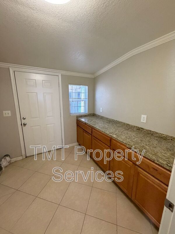 Building Photo - 4200 35th St