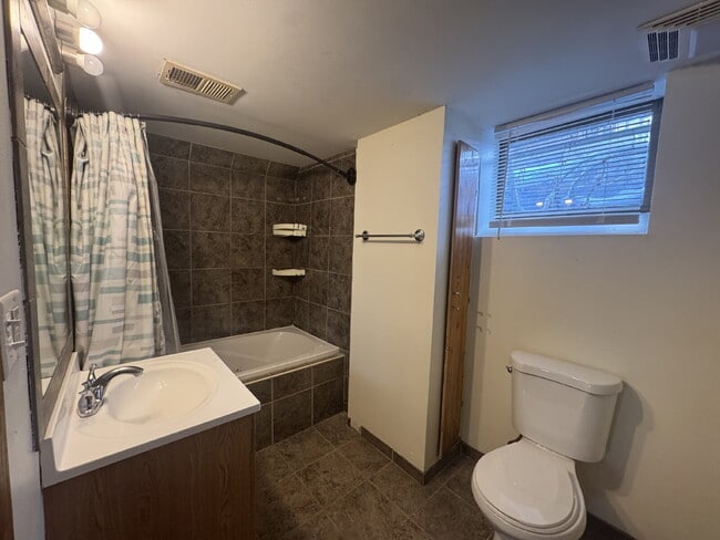 Building Photo - "Charming 3-Bed Haven with Hardwood Floors & Cozy Fireplace in St. Louis Park!"