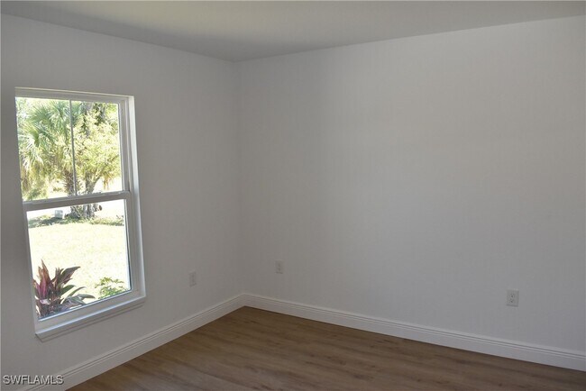 Building Photo - 5289 Caputo Ave