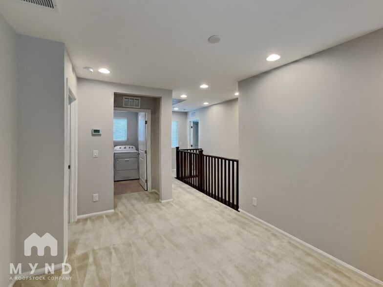 Building Photo - 6646 Evander St