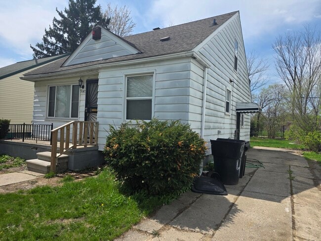 Building Photo - 9245 Archdale St