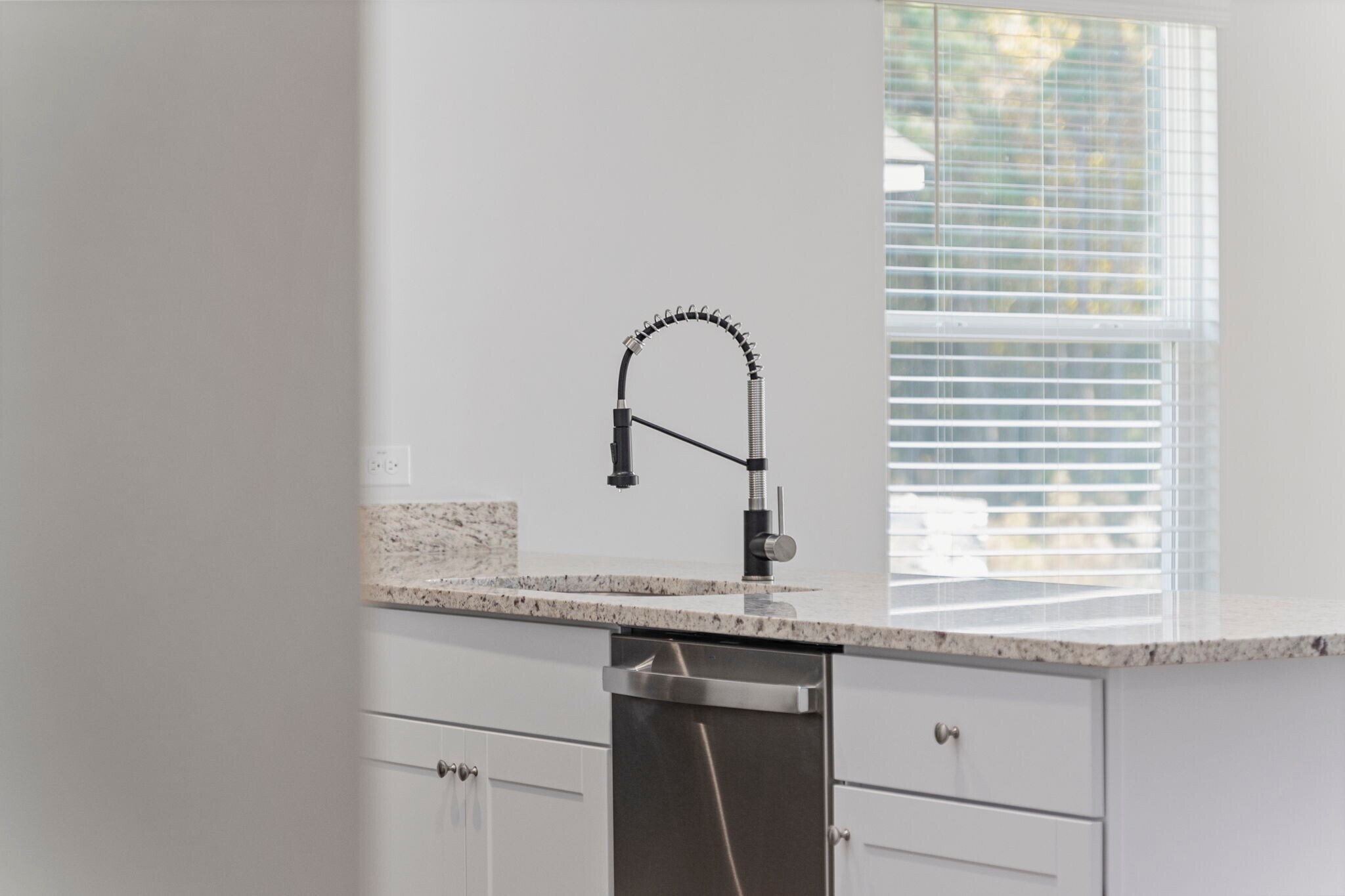 Building Photo - 6299 Swainson St SW