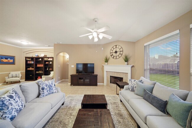 Building Photo - 21818 Mileham Ln