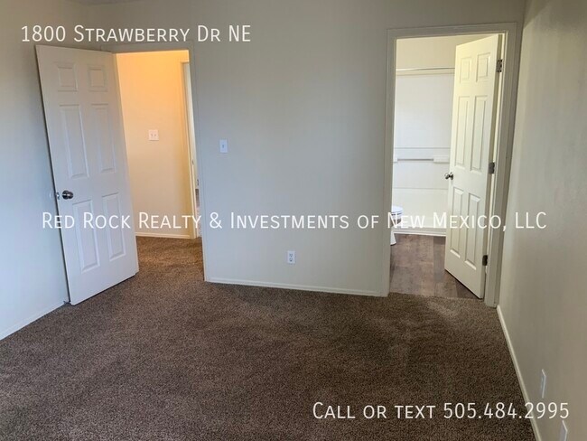 Building Photo - 1800 Strawberry Dr NE