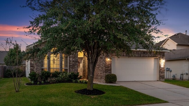 Building Photo - 25315 Saddlebrook Ranch Dr