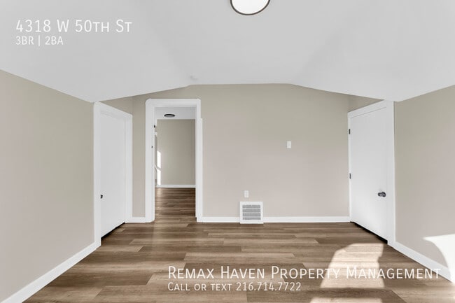 Building Photo - 4318 W 50th St
