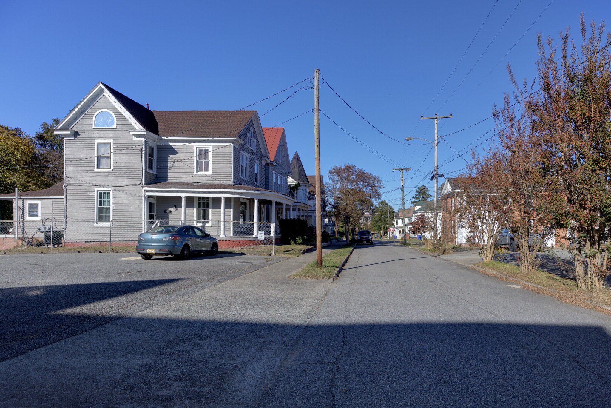 Building Photo - 127 Clay St