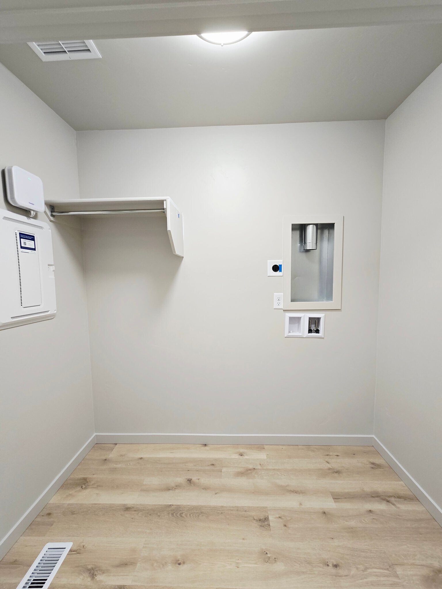 Building Photo - 2786 Caspian Wy