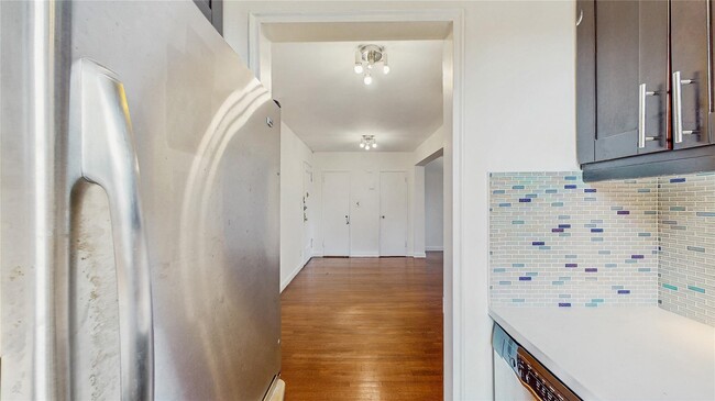 Building Photo - 10255 67th Dr