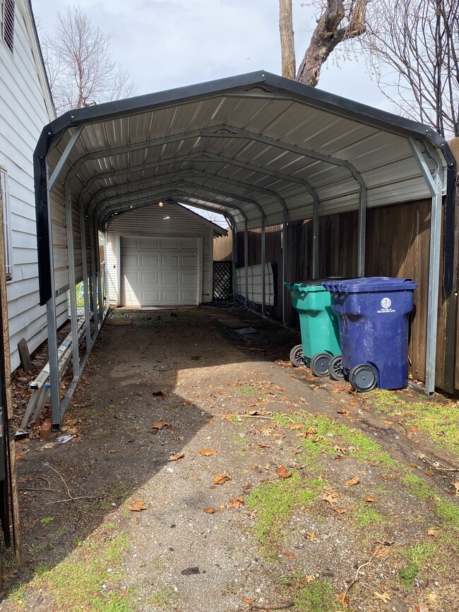 Carport behind gate - 2833 NW 15th st