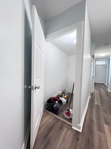 Building Photo - 7026 S Wentworth Ave