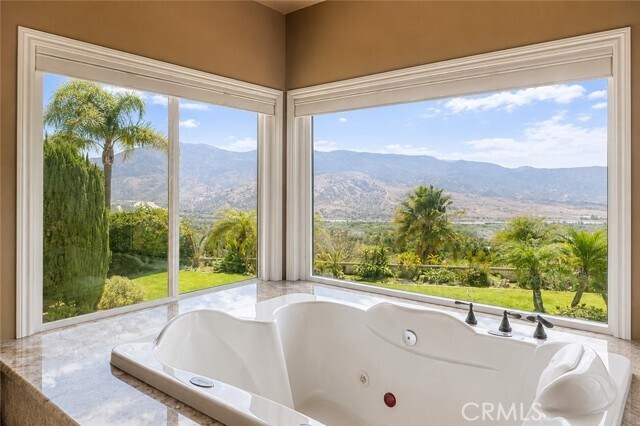 Building Photo - 5640 Smokey Mountain Way
