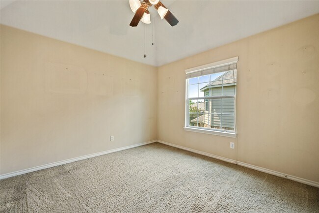 Building Photo - 20698 Oakhurst Meadows Dr