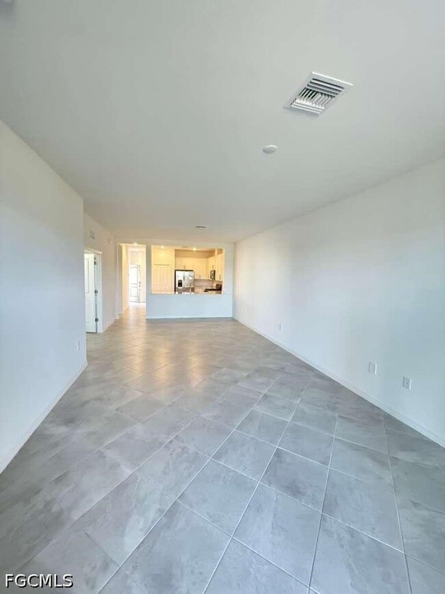 Building Photo - 14778 Martingale Pl
