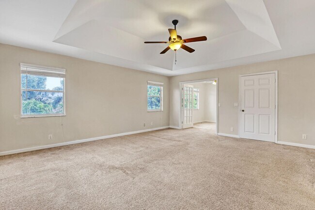 Building Photo - 8982 Indian River Run S