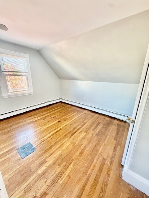 Building Photo - 10-12-12 Timothy Ave
