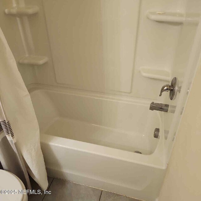 Building Photo - 86624 Shortline Cir