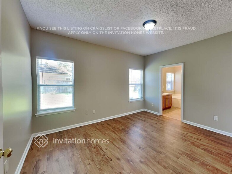 Building Photo - 1068 Moosehead Dr