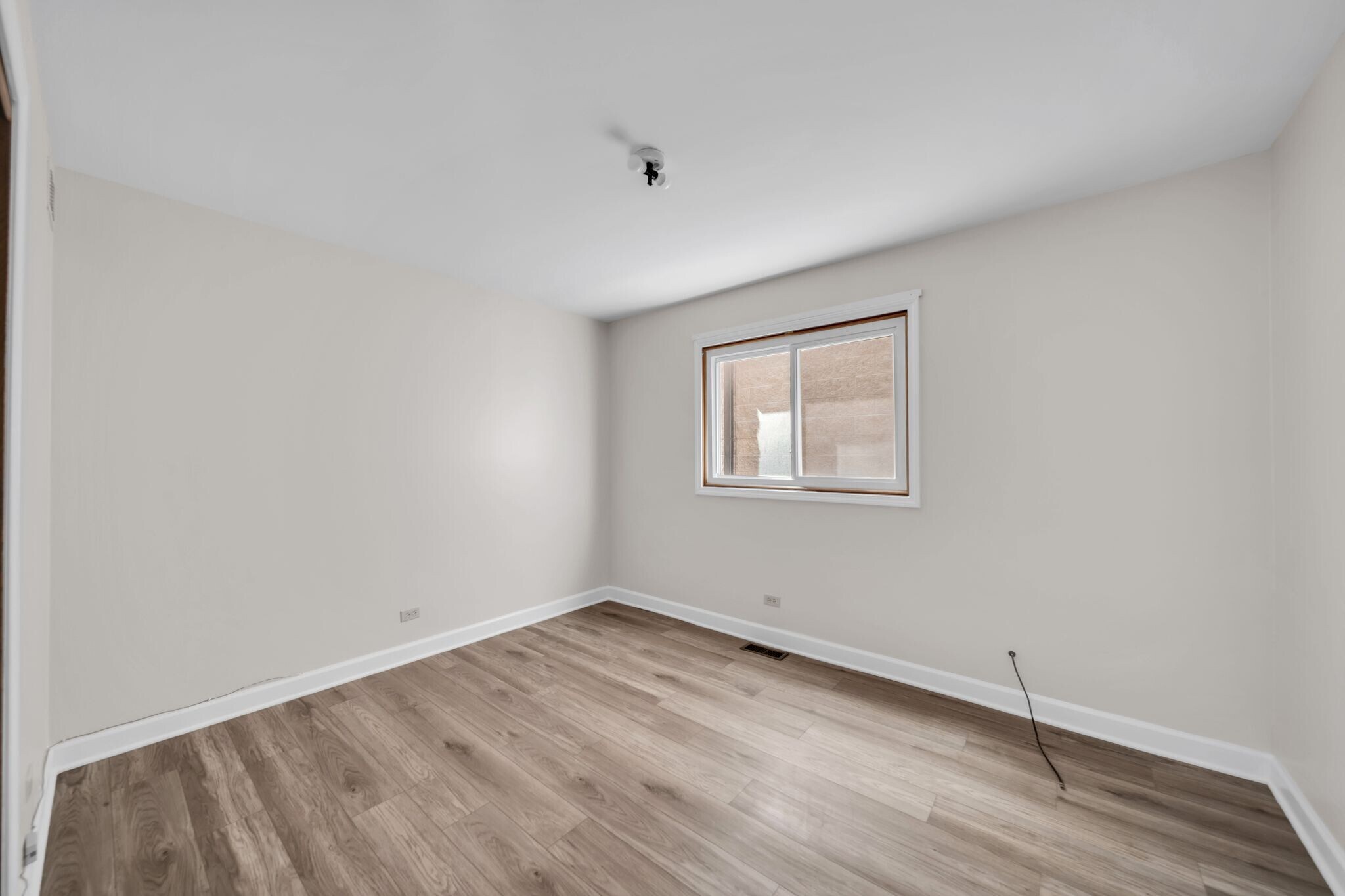 Building Photo - 11136 S Kedzie Ave