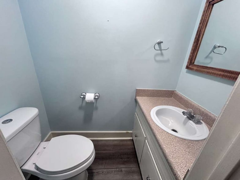 Building Photo - 4309 E Rd