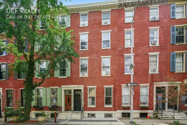 Building Photo - 1726 Pine St