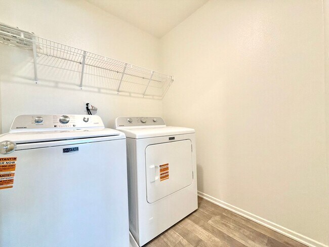 Building Photo - Modern 4 Bedroom 3 Bathroom Living with INCLUDED Solar & Entertainer’s Backyard