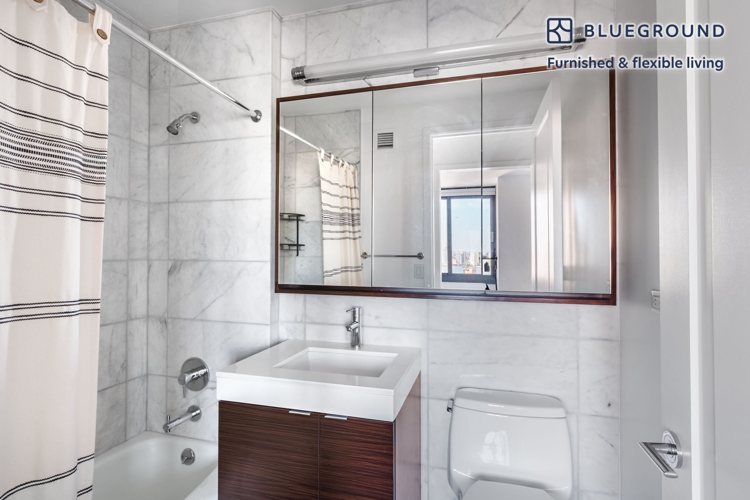 Building Photo - 105 Duane St