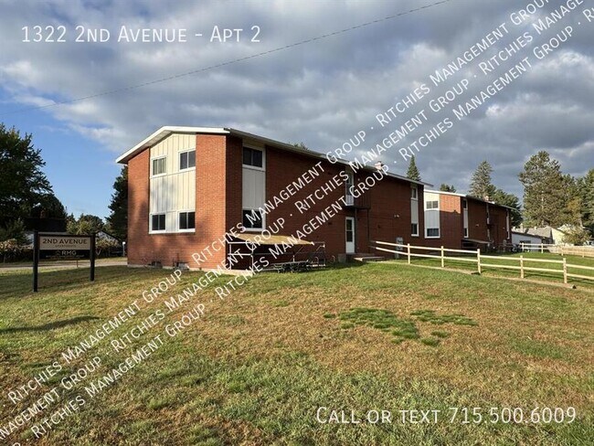 Building Photo - 1322 2nd Ave